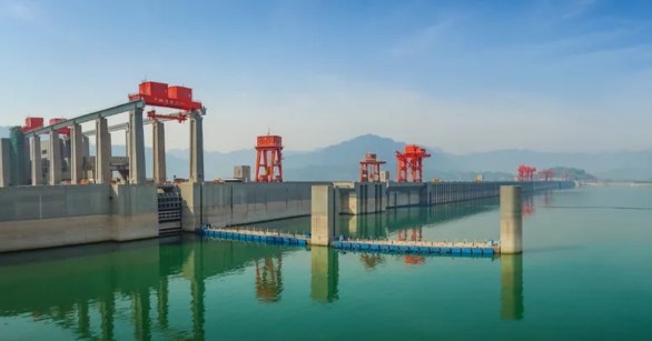 Source: Daniel Doerfler/Shutterstock