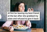 Her BFF Went Off The Rails At Dinner So She Left. Now She’s Not Sure Whether Or Not To Accept The Apology.