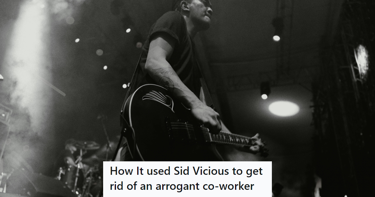 When her colleague didn’t stop insulting her, she decided to annoy her with a punk song so much that she quit the job altogether » TwistedSifter