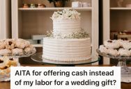 Amateur Baker Declined To Make A Wedding Cake For Her Cousin, But Offered To Help Pay For A Professional Cake. Now Her Cousin Doesn’t Think The Offer Is Generous Enough.