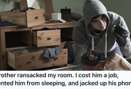 His Troubled Brother Destroyed His Room, But He Got Revenge By Hitting His Blackberry With Thousands Of Messages