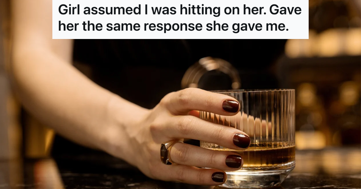 Woman At A Bar Thought A Patron Was Hitting On Her, But He Really Just Wanted To Borrow A Chair