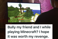 Players Kept Bullying Him In Minecraft, So He Built A Hidden Trap Door And Waited For Them To Return