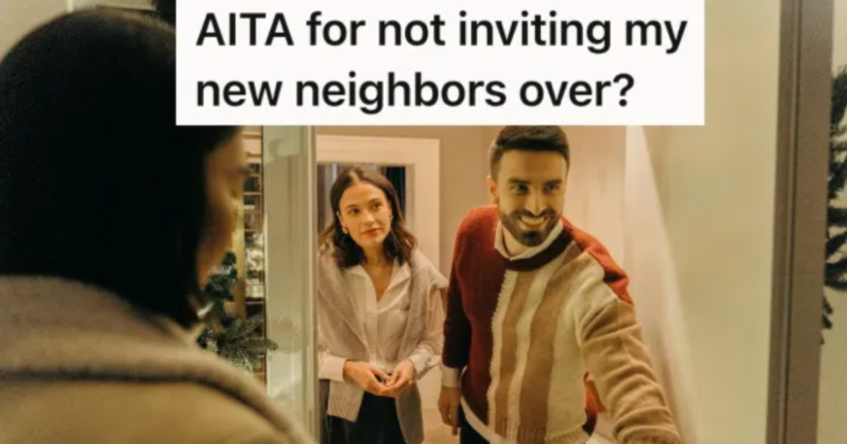 New Neighbor Turns Down Local Welcome Wagon, And Now Everyone’s Giving Her The Cold Shoulder