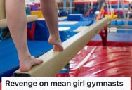 Arrogant Gymnasts Were Being Mean To A Newbie, So During Her Last Class She Carried Out A Wet And Messy Revenge