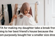 Mom’s Friend Buys Her Daughter A “Motivation Dress” In A Size Too Small, So She Bans Sleepovers To Protect Her Self-Esteem