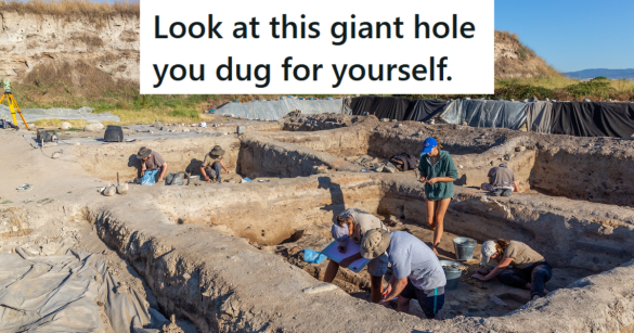 Source: Shutterstock/Reddit