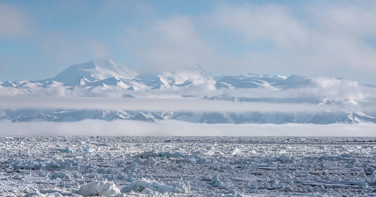 New Study Reveals How The Earth Went From Being Covered In Ice To Blanketed In Slush For A Brief Period » TwistedSifter