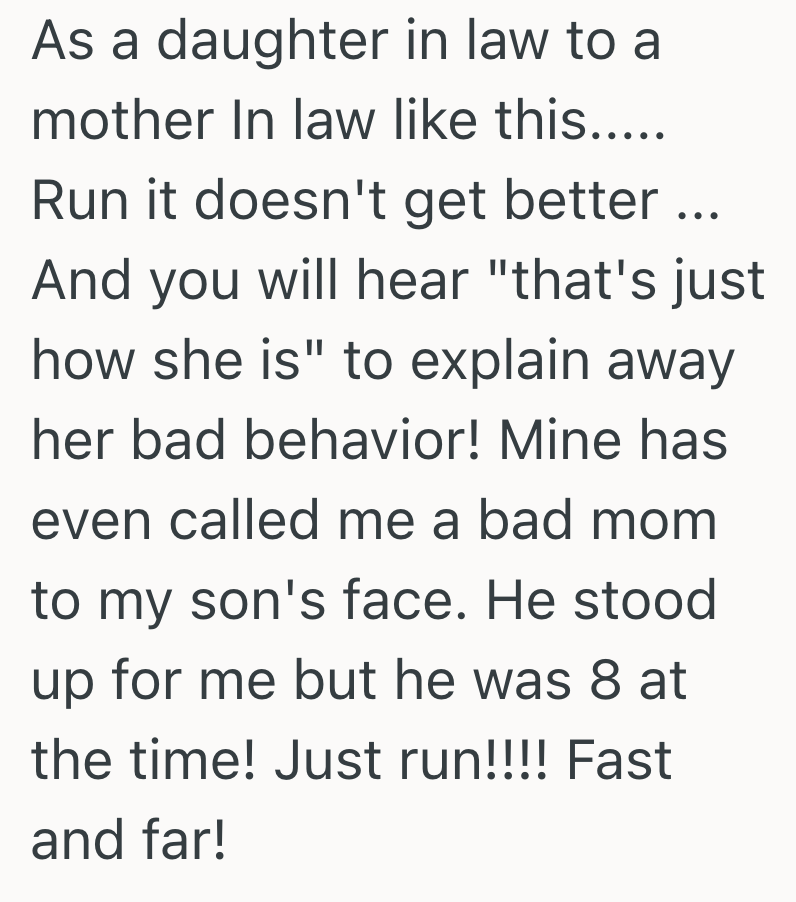 Screenshot 2025 02 02 at 7.00.42 AM Fiancé Lets His Mom Plan Their Entire Wedding, So Bride Snaps At Her Future Mother In Law And Considers Calling Off The Wedding