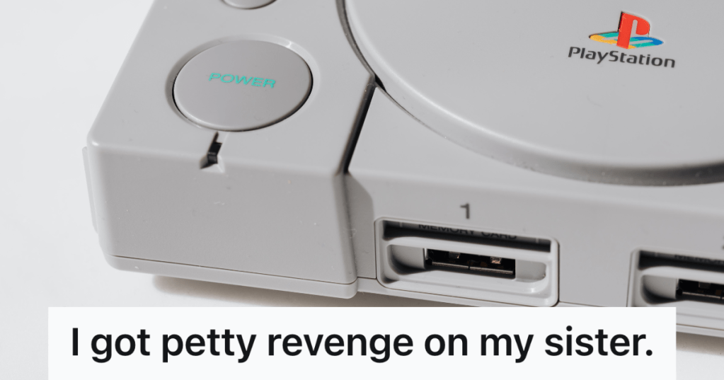 Source: Pexels/Kaboompoics.com, Reddit/PettyRevenge