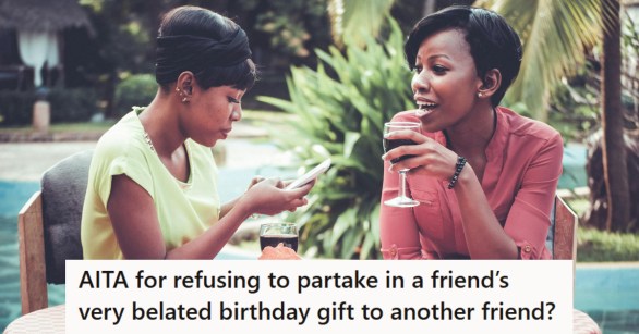 2 women sitting by a pool having drinks