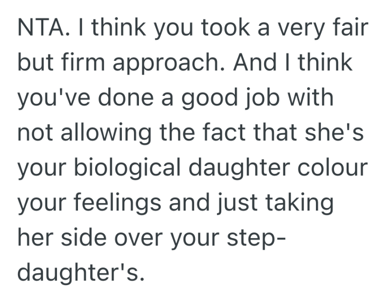 Screenshot 2025 03 13 at 9.24.36 PM e1741915516663 Teen Steals Stepsister’s Necklace, But Her Dad Refuses To Comfort Her When She Loses It