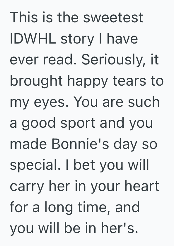 Screenshot 2025 03 23 at 12.28.29 PM Delivery Driver Dreaded The Idea Of Another Mother’s Day Alone, But After Delivering A Pizza To A Senior Center, He Found Himself Becoming A Surrogate Son