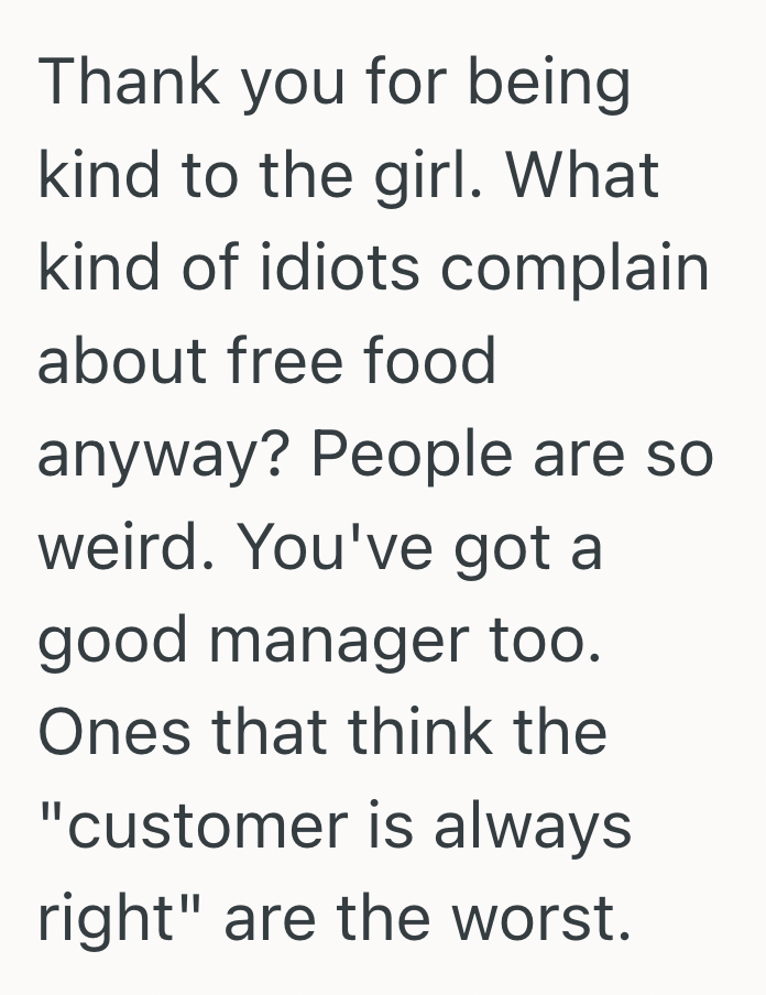 Screenshot 2025 03 27 at 4.25.05%E2%80%AFPM Parents Ignored Their Older Daughter’s Needs And Pandered To Their Youngest Kid, But One Fast Food Worker Gave The Daughter A Free Treat To Balance The Scale