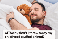 He Invited His Girlfriend Over To His House, But When She Saw What Was On His Bed, She Got Upset And Left