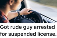 Rude Bar Customer Refuses To Share Billiards Table, Resulting In Coordinated Phone Calls To The Police From Disgruntled Patrons