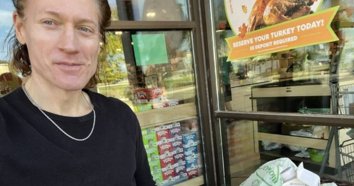 Bryan Johnson at the supermarket