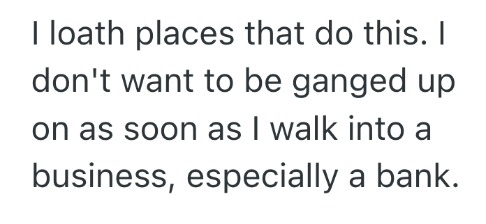 Screenshot 2025 04 09 at 2.37.53%E2%80%AFAM Employee Was Asked To Greet Customers Like His Female Coworkers Did, But It Turned Out His Company Didnt Want That At All