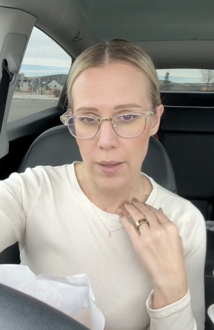 woman wearing a white shirt