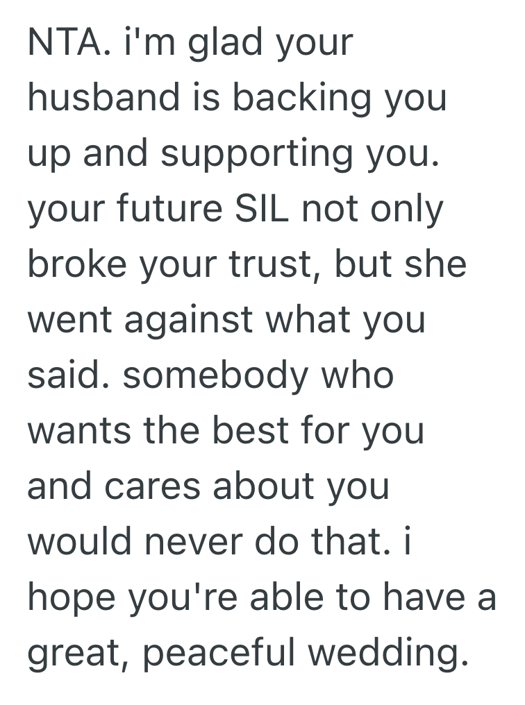 Screenshot 2025 04 23 at 10.06.02%E2%80%AFAM Maid of Honor Invites Her Estranged Mom To The Wedding Behind The Brides Back, So She Kicks Her Out Of The Wedding Entirely