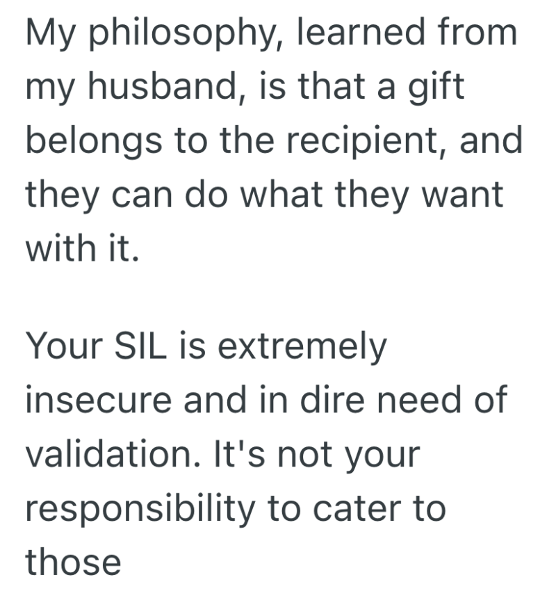 Screenshot 2025 04 24 at 2.17.06 PM e1745518747845 Sister In Law Buys F1 Fan Rival Team Merch Despite Warnings, But Then She Gets Upset When The Gift Ends Up In The Closet