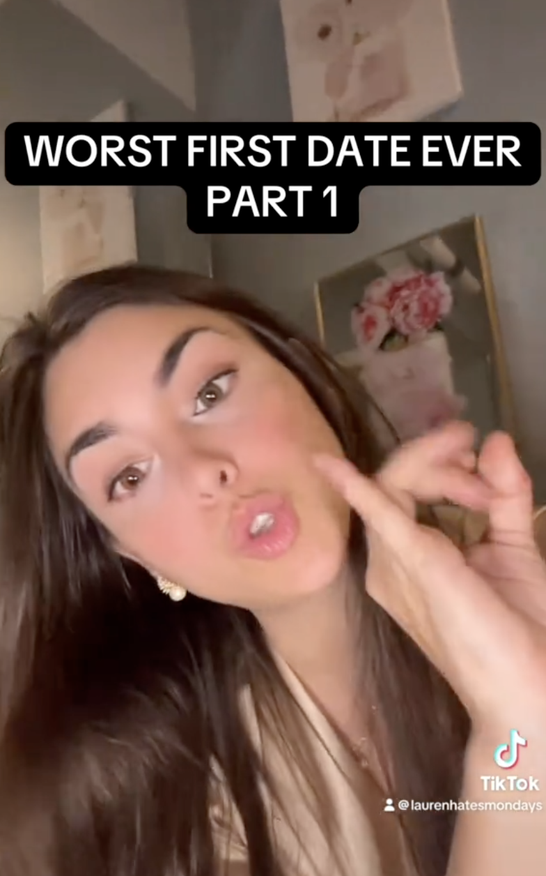 woman talking about a bad first date