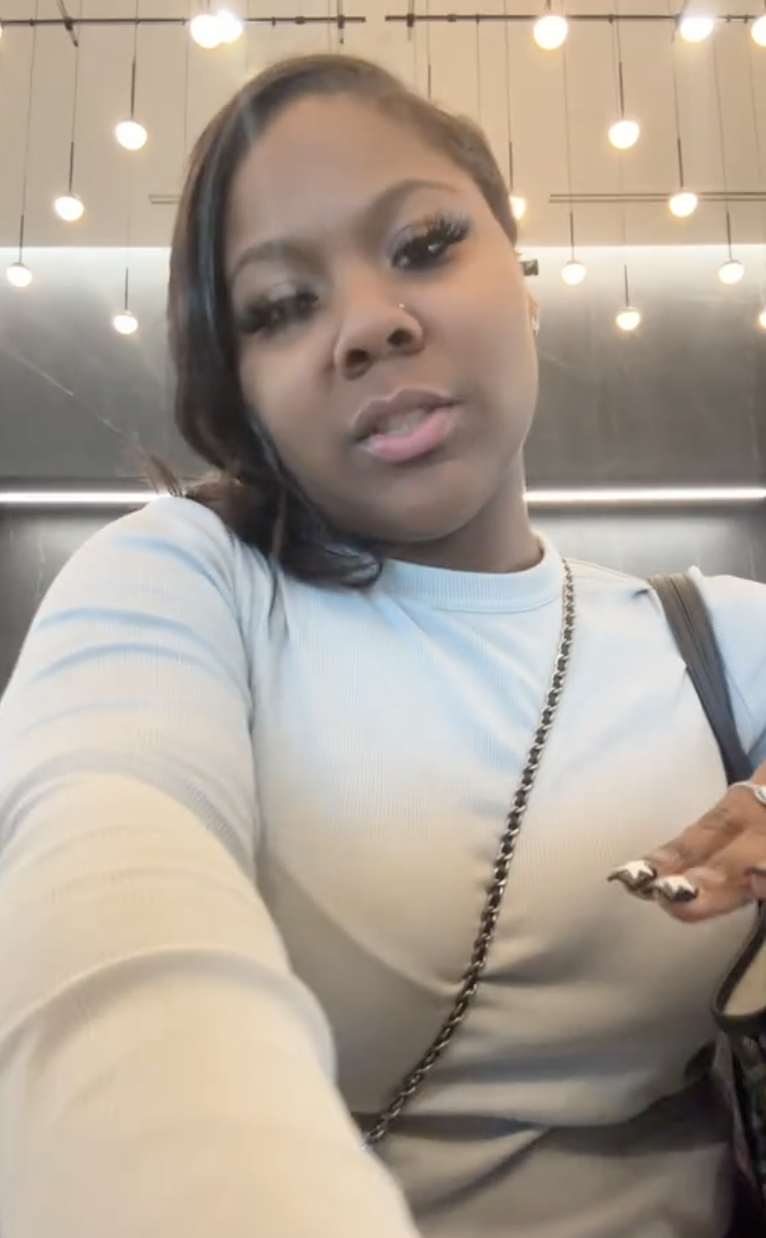 woman talking about her car