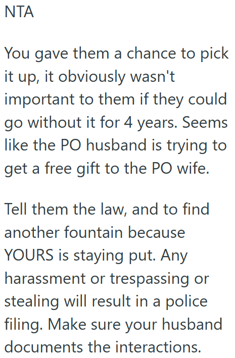 Screenshot 5 2f7557 Homeowners Bought A House With An Abandoned Water Fountain, But 4 Years Later The Previous Owners Want It Back