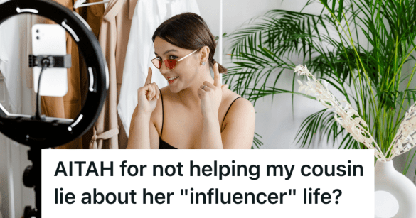 woman with sunglasses posing with a ring light