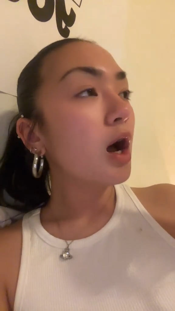 Jasmyn telling a Costco story