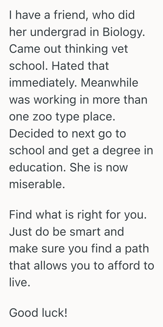 Screenshot 2025 05 09 at 12.05.02 PM Overbearing Aunt Tried To Dictate One Young Womans Future, So When She Chose A Different Path, Her Aunt Wouldnt Let Her Hear The End Of It