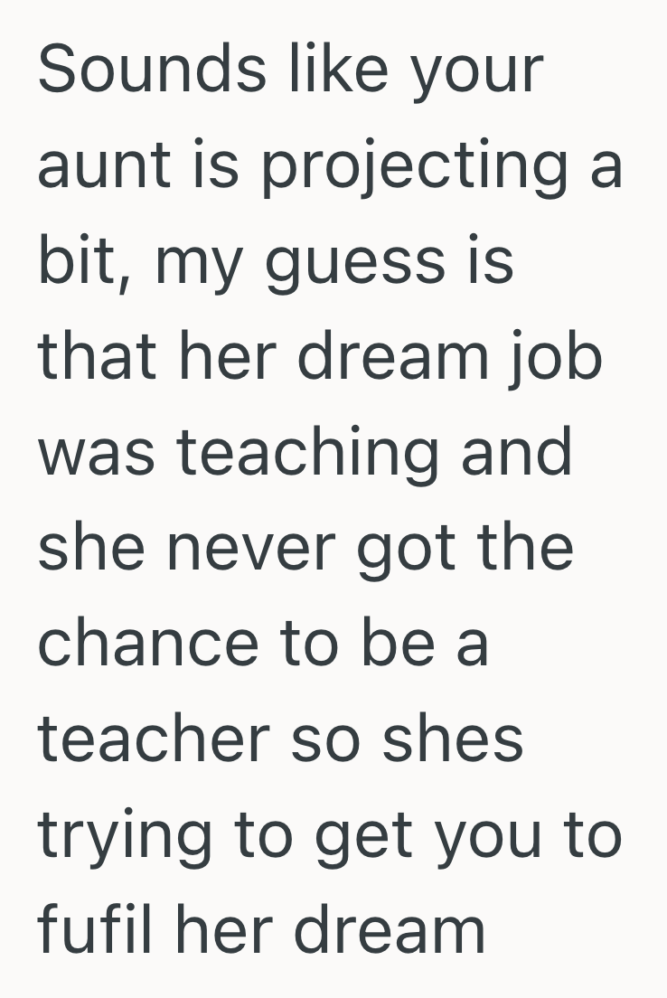 Screenshot 2025 05 09 at 12.07.03 PM Overbearing Aunt Tried To Dictate One Young Womans Future, So When She Chose A Different Path, Her Aunt Wouldnt Let Her Hear The End Of It