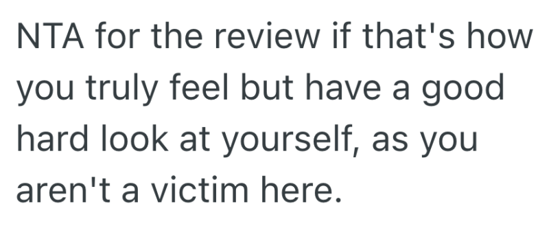 Screenshot 2025 05 12 at 3.55.46 PM e1747079806143 Student Struggles Through Chaotic English Class, And Then Leaves A Brutally Honest Review That Might Cost the Professor Her Job