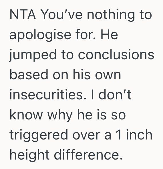 Screenshot 2025 05 14 at 4.58.43 PM Tall Woman Started Slouching Around Her Shorter Male Friend To Make Him Feel Taller, But He Thought She Was Making Fun Of Him