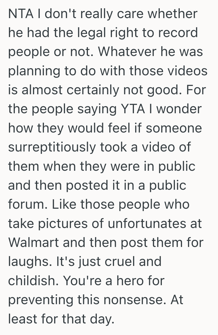 Screenshot 2025 05 29 at 12.02.39 PM A Teen Secretly Recorded Strangers On The Bus, So One Commuter Stood In His Way To Protect Everyones Privacy