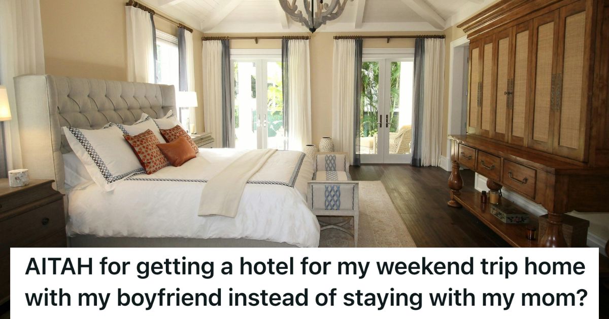 Luxurious hotel room