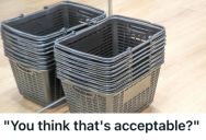 Woman Placed Her Shopping Basket On The Pile Incorrectly, So Her Daughter Reminded Her How Do It To Properly