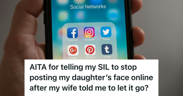 smartphone showing social media apps