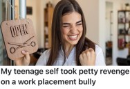 A Coworker Treated Her Badly At Their Salon, So She Didn’t Tell Her About A Client Canceling On Her