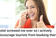Hotel Guests Were Treated Badly, So They Go Out Of Their Way To Advise People Against Staying There
