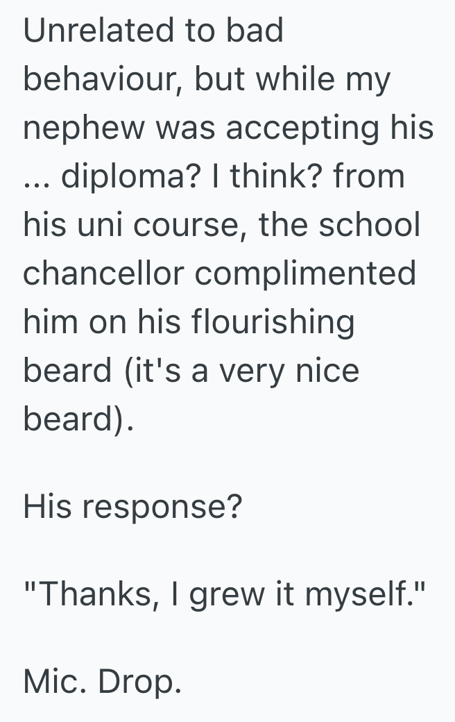 Screenshot 2025 06 22 at 4.01.51 PM A Spectator Wont Stop Talking During A College Graduation Ceremony, So Another Family Intentionally Ruins Their Video Of Their Family Member Graduating