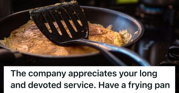 Omelette in a frying pan