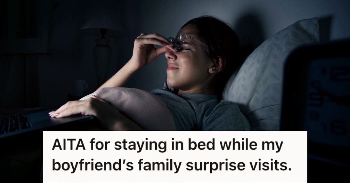 Woman in bed who can't sleep