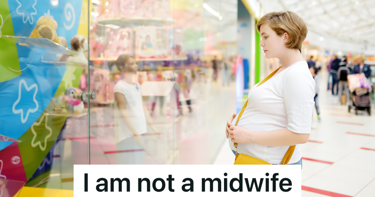 pregnant woman in a shopping mall