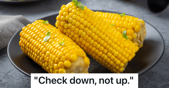 three pieces of corn on the cob on a place