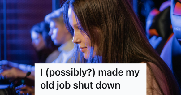 female gamer typing on computer