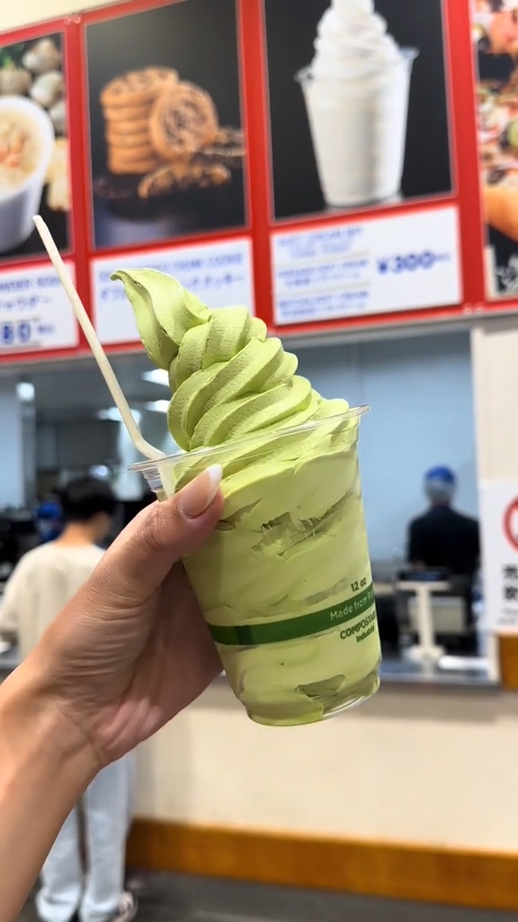 A Costco location in Japan