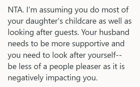 Newborn Her Boyfriends Family Expects Her To Bring Their Newborn On A Week Long Family Trip, But She Feels Guilty About Saying No