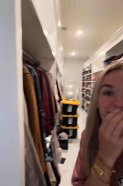 TikToker giving a tour of her huge house.