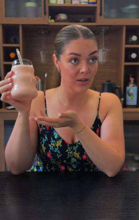 TikToker Making a Smoothie